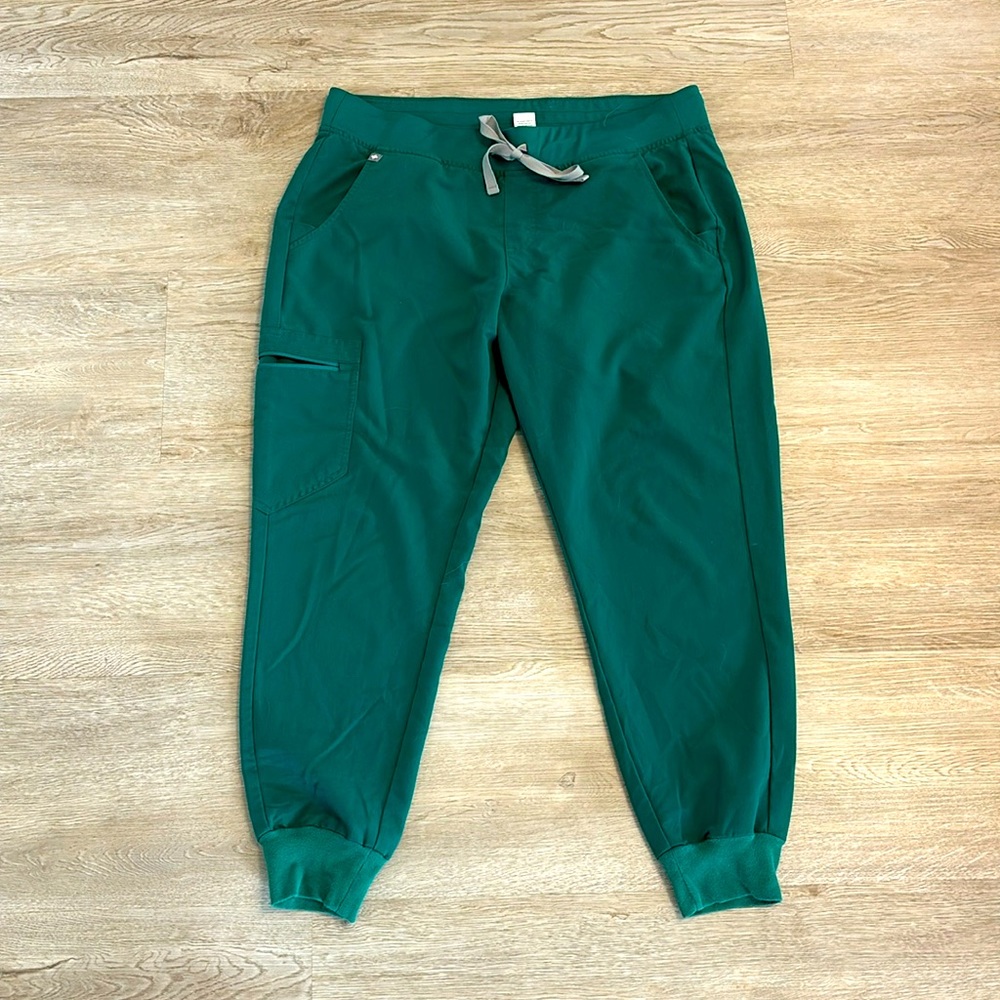 Hunter Green Zamora Figs Scrubs!